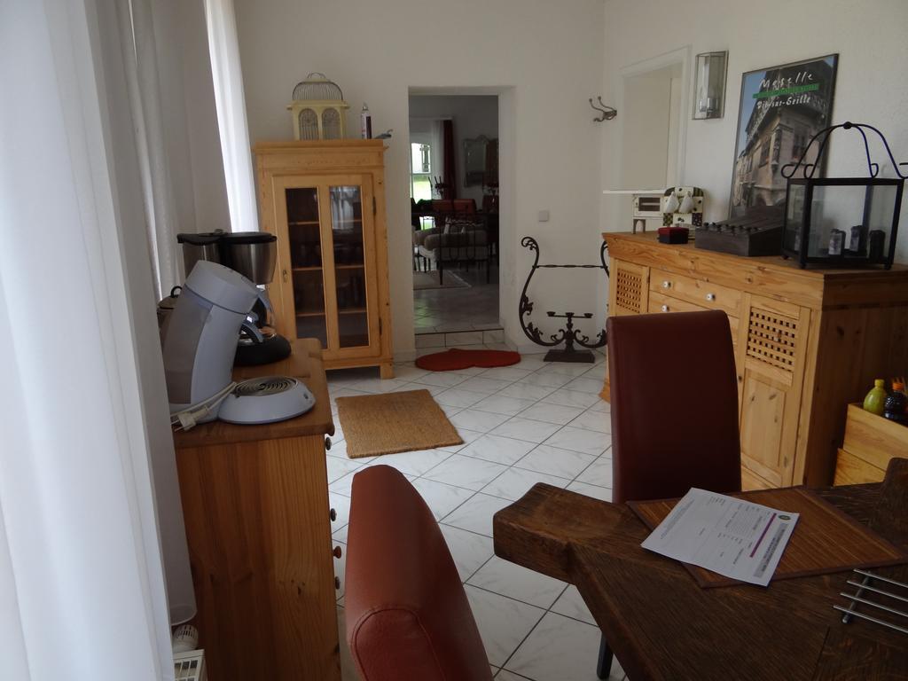 Chateau Mesny Gite Au Fil Des Pages Vic-sur-Seille Εξωτερικό φωτογραφία