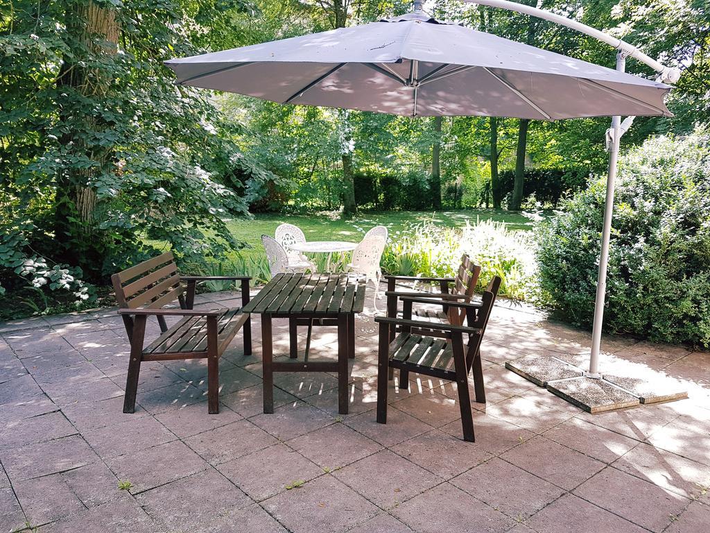 Chateau Mesny Gite Au Fil Des Pages Vic-sur-Seille Εξωτερικό φωτογραφία